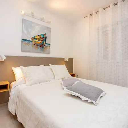 Appartement Mediterranes Nur 300 Meter Zum Sandstrand Mit Meerblick